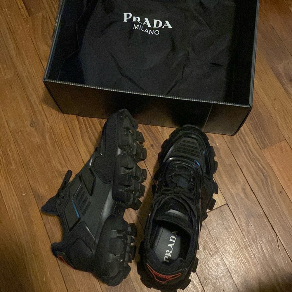 ALL BLACK PRADA CLOUDBUST THUNDER
